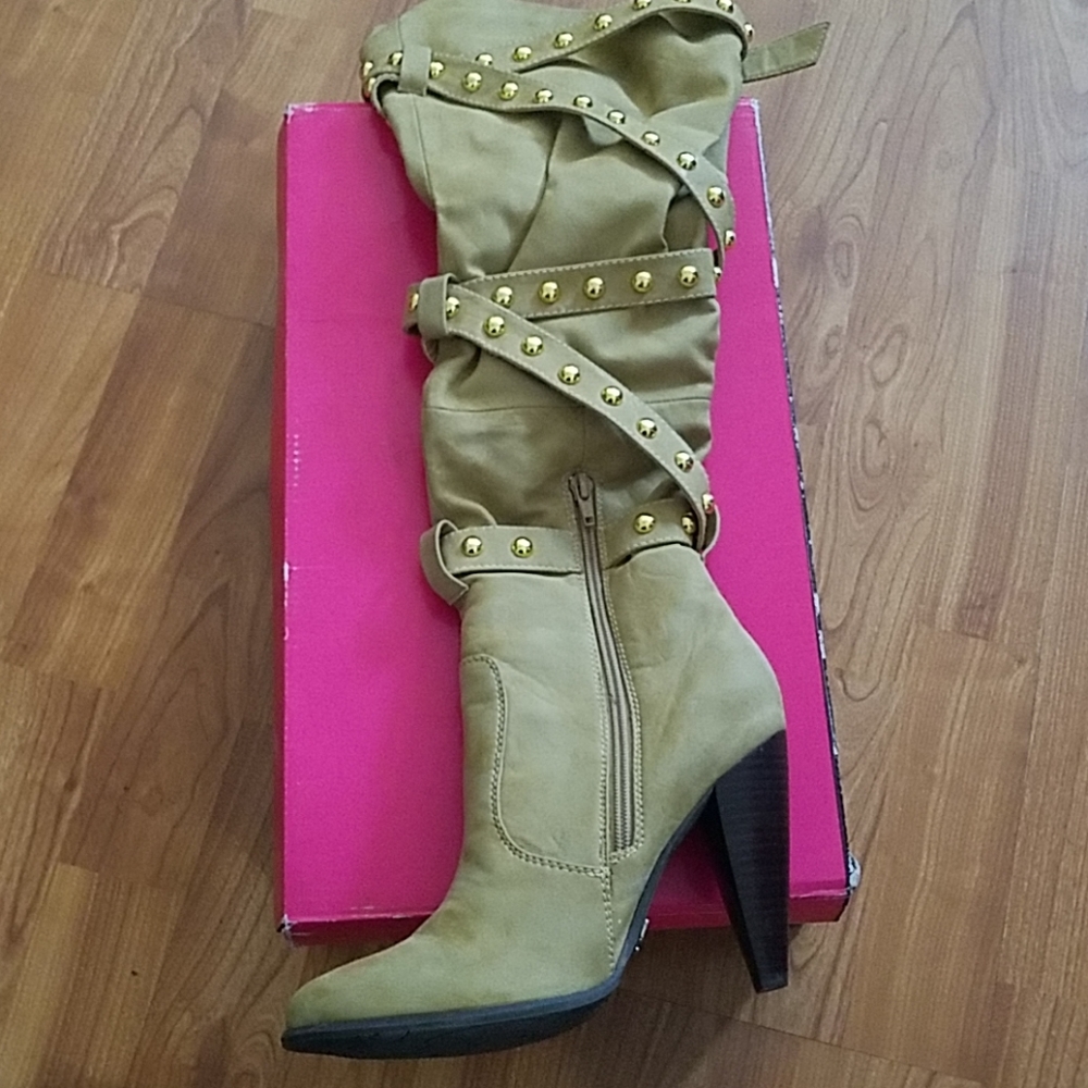 Used boots - Picture 4 of 8